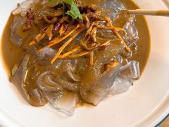 招牌手工大拉皮-关东小磨东北菜(上海长风大悦城店)