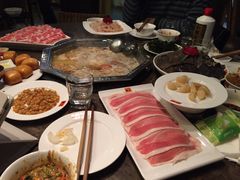 -佬土鹅肠火锅(解放路店)