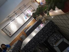 大堂-八两八金·莱芜特色炒鸡(市南漳浦路店)