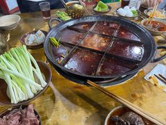 -正南齊北重庆老火锅(光华村直营店)
