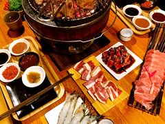 -炙忧烤肉屋(中国铁建广场店)