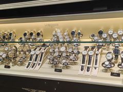 -亨得利钟表商店