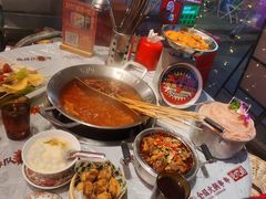 -大芊金重庆串串火锅(南京路店)