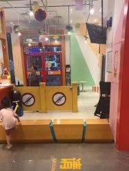 -玩元素·家庭游乐成长中心(香格里拉店)
