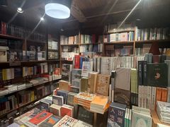 -橡皮书店(翠湖北路店)