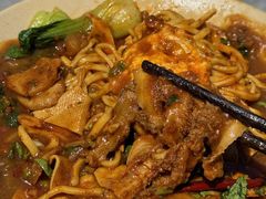 -方铲铲·成都板凳面(滨江银泰店)