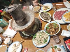 -年巴羊肉铺老铜锅(梅江店)
