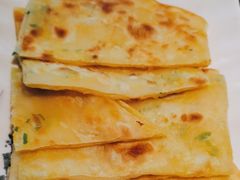 -靠山屯东北农家菜(八龙桥雅苑店)