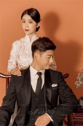 -易摄影婚纱摄影工作室