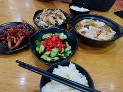 -陈老斯呼尔嗨吃烧烤(科巷店)