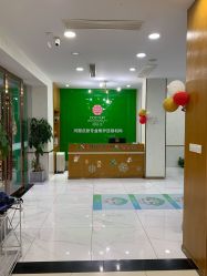-苗医生专业祛痘·皮肤管理