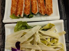 -云中捞高空旋转餐厅(商茂世纪广场店)