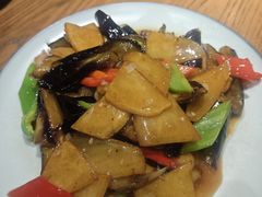 -雪乡阁东北农家菜(颛桥约好休闲街店)
