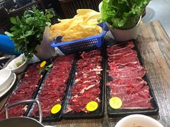 -萬户牛潮汕牛肉火锅(站前分店)