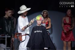 -Godhands美发设计沙龙