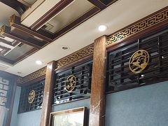 -鹊华居·地道鲁菜·海鲜·融合味(大明湖店)