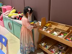 -水桶王国主题餐厅·聚会·生日派对·亲子活动·家庭套餐(亚龙湾希尔顿店)