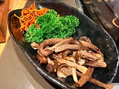 -捞王锅物料理(上海世茂广场店)