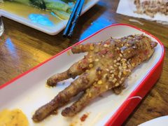 -范二妹独特烧烤夜宵城(宜宾总店)
