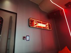 -星聚会KTV(龙湖上海奉贤天街店)