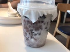 椰汁黑钻红豆冰-新旺茶餐厅·早餐·夜宵(仙霞店)
