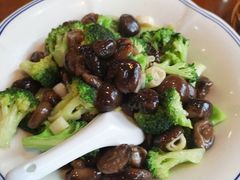 -美味故事特色餐厅(汉阳郭茨口店)