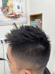 -首艺美发