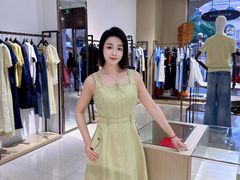-首创奥特莱斯(西安店)
