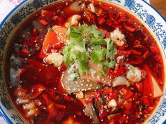 重庆毛血旺-胡桃里音乐酒馆(环亚凯瑟琳广场店)