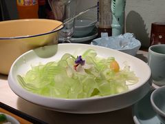 -韵秋荷(宝山龙湖天街店)