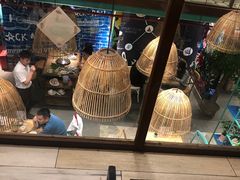 面包甜点陈列柜-浩源美食·椰子鸡