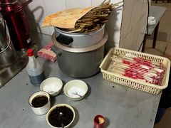 -正宗杨记普洱酸醋米线(总店)