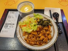 宫保鸡丁饭-永和大王(长寿路店)