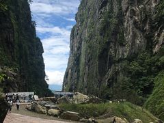 -苍山世界地质公园·石门关大峡谷