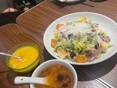 -港丽餐厅(正大店)