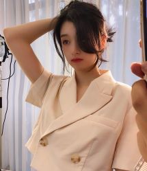-Rise Hair上升造型