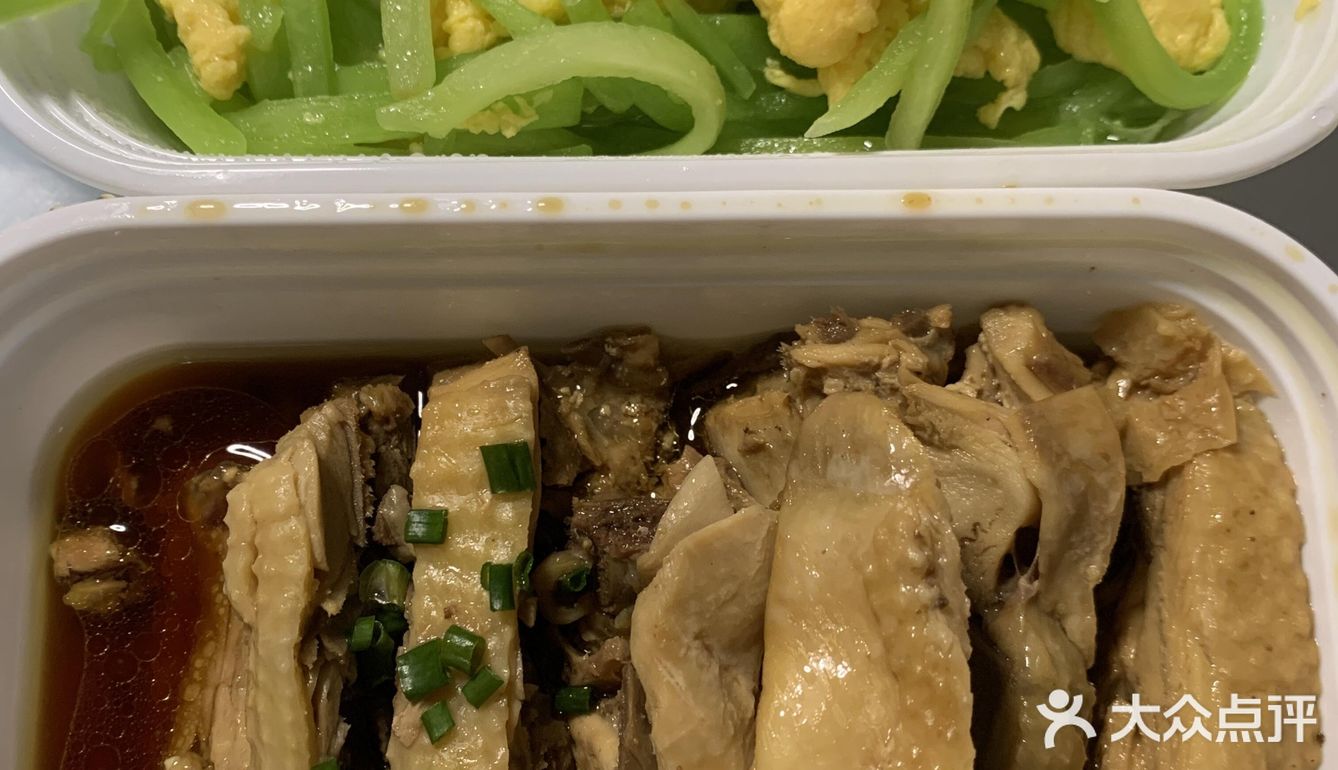 今天的午饭超级惊喜啊老乡鸡
