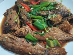 -天乐农家鱼头王(天目湖店)