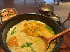 -银米·云南传统过桥米线(双廊黑金冠店)