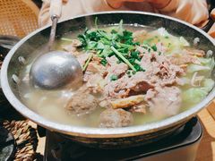 -川堂风·跷脚牛肉·乐山爆炒(宝山日月光店)