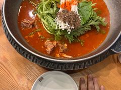 -喇喇排骨火锅·传统韩式脊骨汤(望京西园总店)