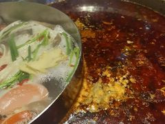 -老船舫·现做活鲜鱼馆(东郊记忆店)
