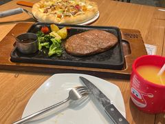 -必胜客(百联又一城店)