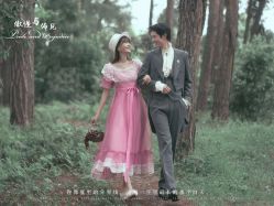 -芭莎视觉婚纱摄影(花溪店)