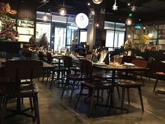 大堂-Carbon莫卡哆·意大利复古集市餐厅(杭州大厦店)