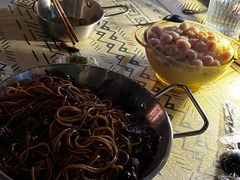 -满格嗦新疆椒麻鸡火锅.炒米粉(川大江安校区店)