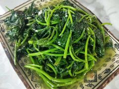 -范饭椰林川湘味海鲜·椰子鸡(三亚湾椰梦长廊店)
