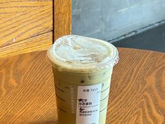 -星巴克(济宁万达广场店)