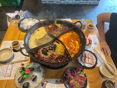 -白乐天毛肚火锅馆(南滨路店)