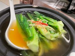 牛骨清汤油麦菜-港丽餐厅(杭大店)